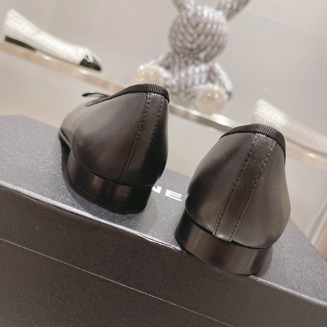 Women's high heels
